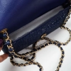Официална чанта клъч в син цвят и камъчета