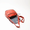 Малка чанта от естествена кожа за през рамо в червен цвят